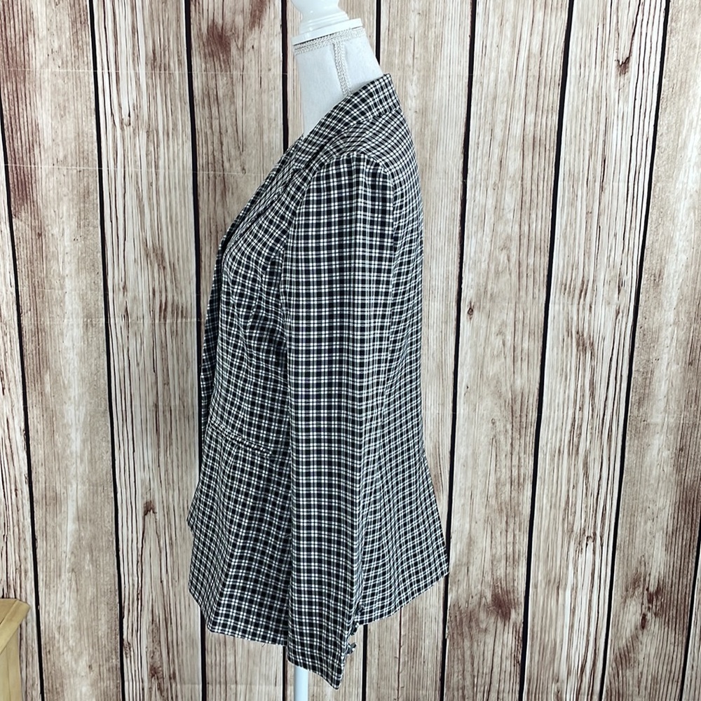 Doe & Rae Black and White Checkered Blazer Medium - Picture 4 of 10